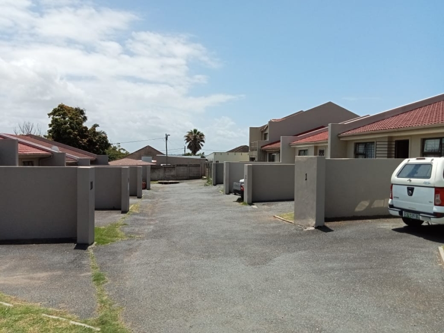 3 Bedroom Property for Sale in Greenfields Eastern Cape